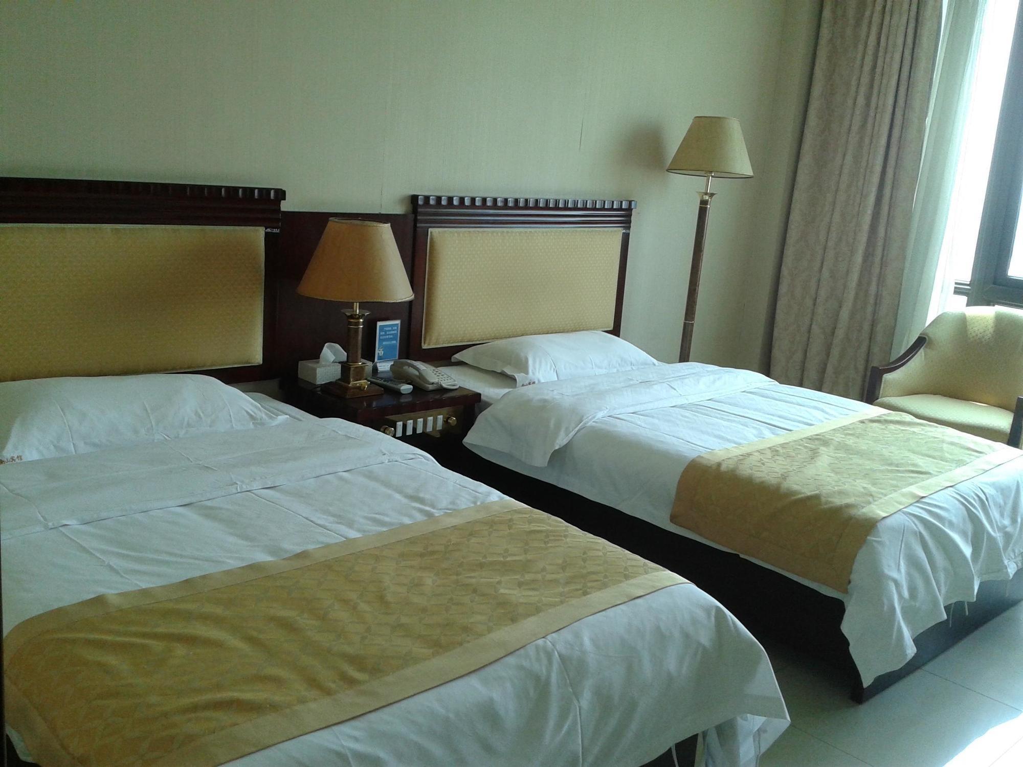 Qingdao Namsan Hotel Chengyang Exteriör bild